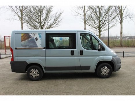 Peugeot Boxer - 330 L1H1 2.2HDI 120- DC - 1