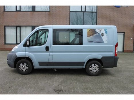 Peugeot Boxer - 330 L1H1 2.2HDI 120- DC - 1