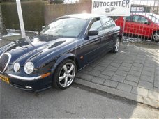 Jaguar S-type - 3.0 V6 Executive . 5 bak handgeschakeld