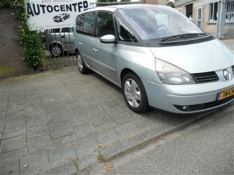 Renault Espace - 2.2dci expression - 1