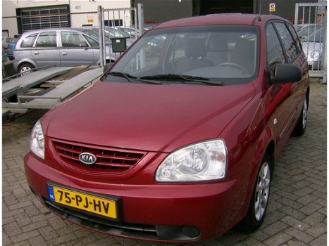 Kia Carens - 1.8 16v LX nieuwe koppeling - 1