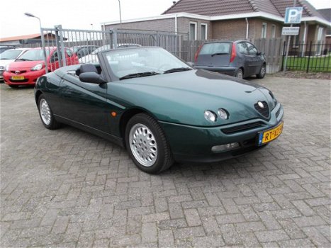 Alfa Romeo Spider - 2.0 Twin Spark 16v L - 1