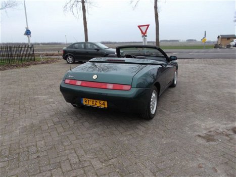 Alfa Romeo Spider - 2.0 Twin Spark 16v L - 1