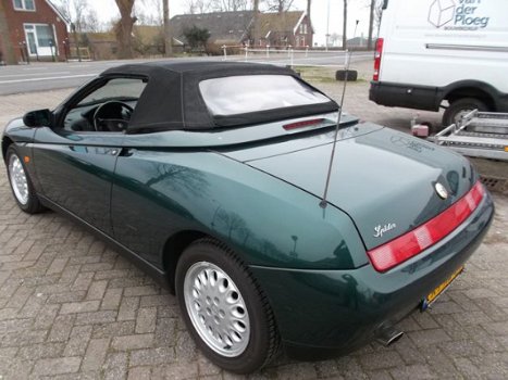 Alfa Romeo Spider - 2.0 Twin Spark 16v L - 1