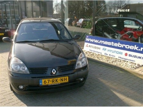 Renault Clio - 1.5 Dci 82pk 3drs. Authentique C staat in de krim - 1