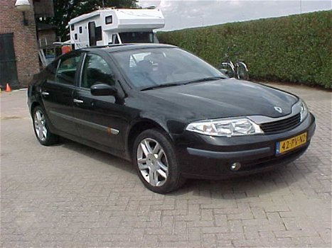 Renault Laguna - 1.8 16v 5drs. Privilege - 1