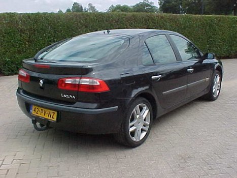 Renault Laguna - 1.8 16v 5drs. Privilege - 1