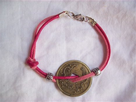 armbandje roze geluksarmband met grote chinese geluksmunt brons - 2