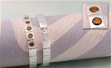 No 105 Zilveren Armband met Topaas