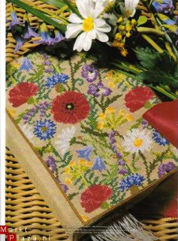 Mary hickmott's New Stitches Wild Flowers Collection - 1