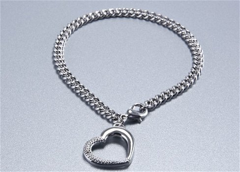 No 226 Armband met bedel en diamant 19cm - 1