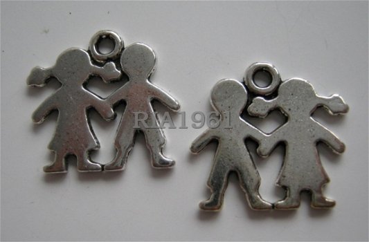 bedeltje/charm kinderen: kinderen plat - 17x16mm - 1