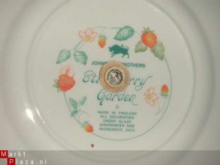 Delen van servies Strawberry Garden av3o - 1