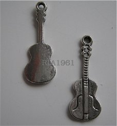 bedeltje/charm muziek:gitaar - 27x10 mm