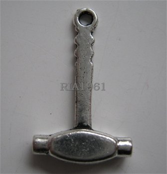 bedeltje/charm gereedschap:hamer - 26 mm - 1