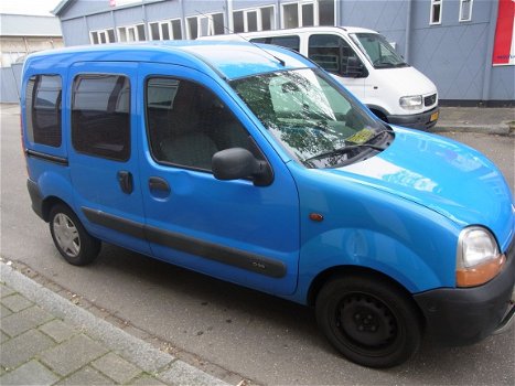 RENAULT KANGOO plaatwerk Sloopauto inkoop Den haag - 2