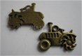 bedeltje/charm vervoer:maaimachine brons - 19x15 mm - 1 - Thumbnail