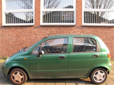 Daewoo Matiz zilver plaatwerk en onderdelen Sloopauto inkoop Den haag - 7