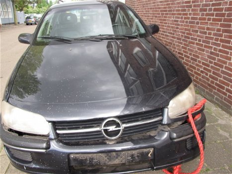 OPEL OMEGA STATION WAGON X 3.0 onderdelen Sloopauto inkoop Den haag - 3