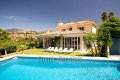 Afgeprijsde villa nabij golfbanen te koop Marbella - 1 - Thumbnail