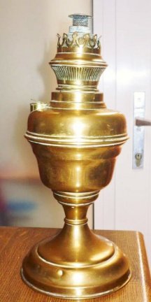 Oude antieke petrolium lamp