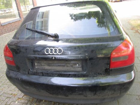 Audi A3 Plaatwerk en Onderdelen Sloopauto inkoop Den haag - 3