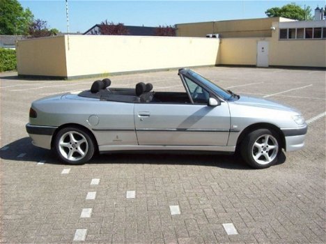 Peugeot 306 - 1.6 - 1