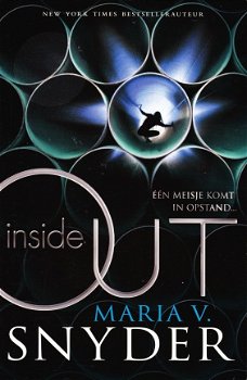 **INSIDE OUT - Maria V. Snyder - 0