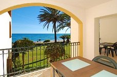 Penthouse te koop direct aan t strand Marbella
