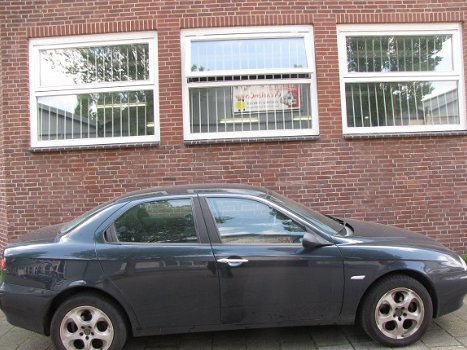 ALFA 156 BLAUW Plaatwerk en Onderdelen Sloopauto inkoop Den haag - 2