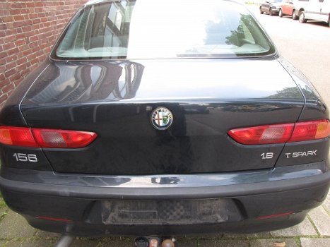 ALFA 156 BLAUW Plaatwerk en Onderdelen Sloopauto inkoop Den haag - 4