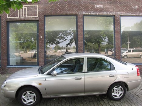 Kia Shuma Onderdelen en Plaatwerk Sloopauto inkoop Den haag - 1