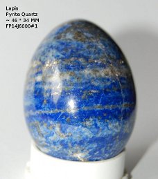 FP14J6000#1 Lapis Lazuli ei met Pyriet inclusies ~ 46 * 34 MM Handgeslepen en gepolijst