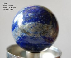 FP14J6000#3 Lapis Lazuli Bol met Pyriet inclusies  Rond ~ 42 MM