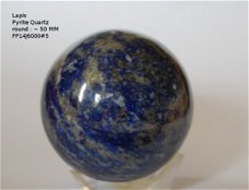 FP14J6000#5 Lapis Lazuli Bol met Pyriet inclusies  Rond ~ 50 MM  Handgeslepen en gepolijst
