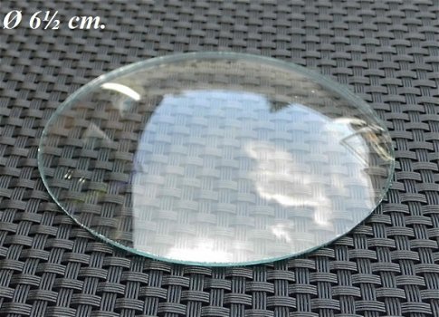 === Bol glas = 6½ cm.= gebruikt === 24031 - 1