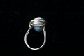 Handgemaakte ring skyblue met frit glasbead maat 16 NIEUW. - 2 - Thumbnail