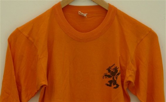 Sport Kleding Setje (Shirt & Short), Koninklijke Landmacht, maat: 5 - 6, jaren'80.(Nr.4) - 2