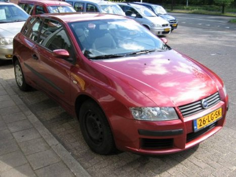 Fiat Stilo - 1.2 16v 6bak 3drs - 1