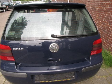 Volkswagen Golf 4 Plaatwerk Sloopauto inkoop Den haag - 6