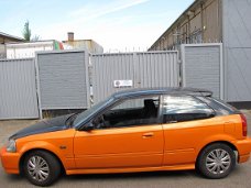 Honda civic  ek Plaatwerk Sloopauto inkoop Den haag