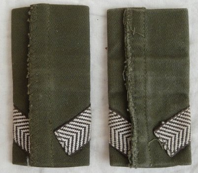 Rang Onderscheiding, Gevechtstenue, Korporaal Cavalerie, Koninklijke Landmacht, jaren'70/'80.(Nr.2) - 2