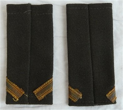 Rang Onderscheiding, Blouse, Sergeant, Koninklijke Landmacht, jaren'70/'80.(Nr.1) - 2