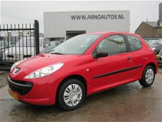 Peugeot 206 - 1.1 XR, STUURBEKRACHTIGING, ELEK-RAMEN, CENT-VERGRENDELING, RADIO-CD