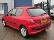 Peugeot 206 - 1.1 XR, STUURBEKRACHTIGING, ELEK-RAMEN, CENT-VERGRENDELING, RADIO-CD - 1 - Thumbnail