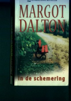 margot Dalton In de schemering IBS 125 - 1