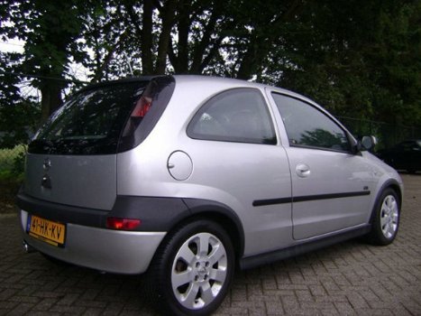 Opel Corsa - 1.8 16v gsi AIRCO - 1