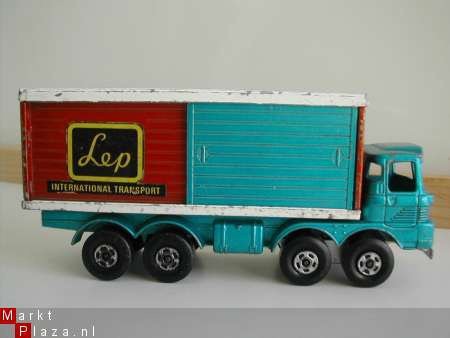 DSCN7701 Matchbox K-14 Scammel Freight Liner LEP - 1