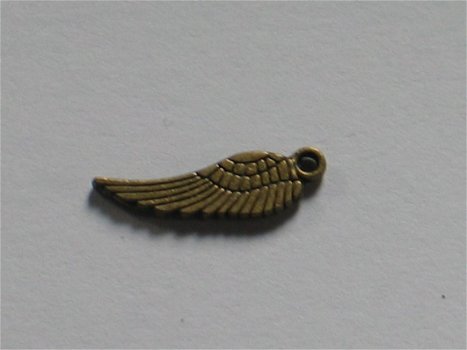 Bronze wing - 1