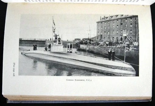 The Romance of the Submarine [c. 1930] Jackson Onderzeeërs - 1